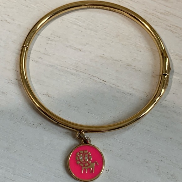 KATE SPADE Gold-Tone Bangle Bracelet Pink Lion Charm “She Leads The Way” - Picture 9 of 11